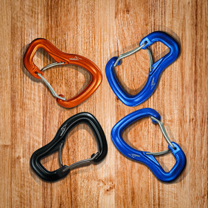 A random color Heavy Duty 8KN Double-Locking Aluminum Alloy Carabiner – Secure & Durable Clip for Climbing & Outdoor Gear